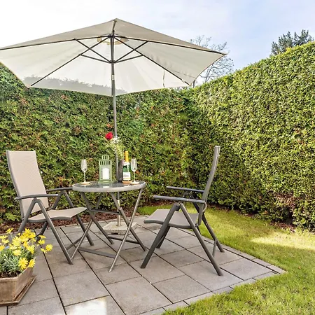 Lehen - Herr 1 アパート